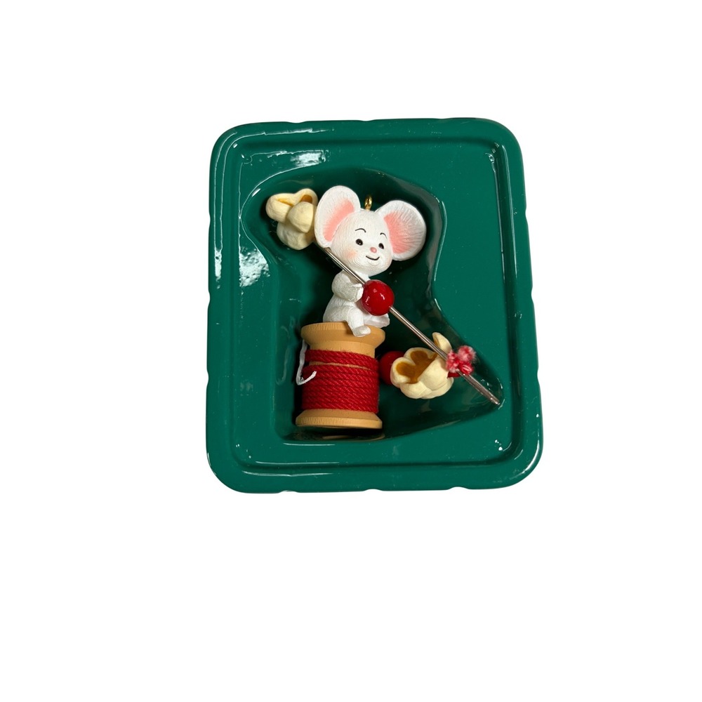 Vintage 1986 Hallmark Popcorn Mouse Handcrafted Ornament Chris Mouse Box - Picture 3 of 8